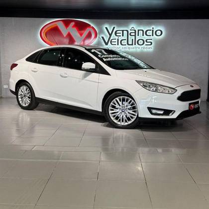 FORD FOCUS 2.0 SE PLUS 16V FLEX 4P POWERSHIFT FORD FOCUS 2.0 SE PLUS 16V FLEX 4P POWERSHIFT